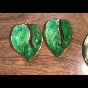 Vintage leaf earrings
